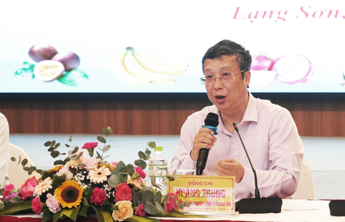 Deputy Minister of the Ministry of Agriculture and Rural Development, Mr. Hoang Trung, emphasized that strict measures will soon be in place to ensure that businesses and individuals collaborate to establish sustainable and professional cultivation area codes and packaging facility codes. Photo: Duy Thai.