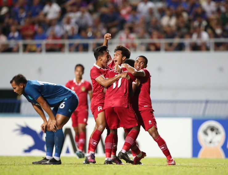 U23 Indonesia đánh bại U23 Thái Lan. 