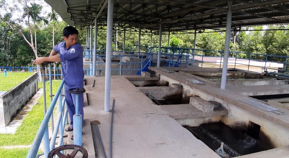 Nhà máy nước Võ Xu của Trung tâm Nước sạch và Vệ sinh môi trường nông thôn Bình Thuận. Ảnh: KS.