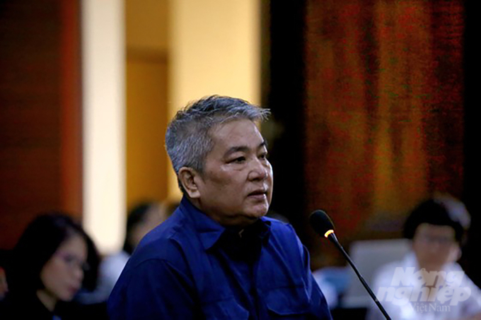 Bị cáo Lê Văn Quý, cựu Phó trưởng Công an phường Phú Thọ Hòa, tại tòa. Ảnh: MV.