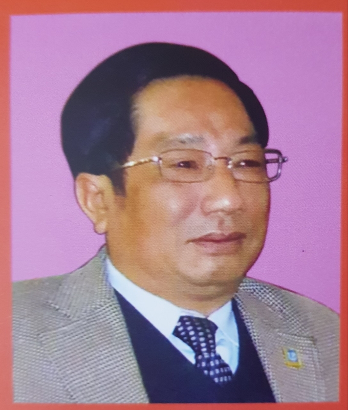 Chân dung thi sĩ Nguyễn Ngọc Tung.