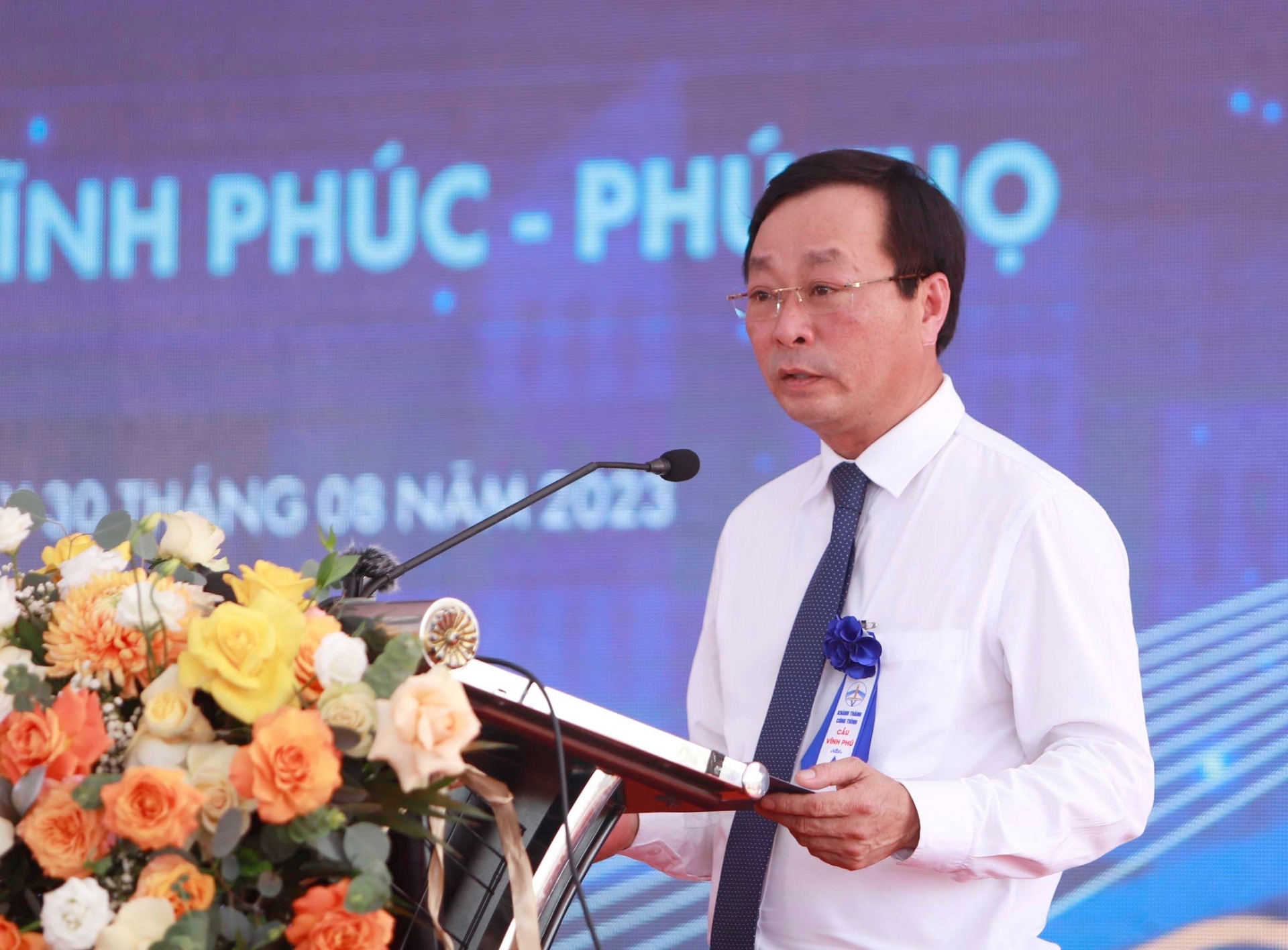 Chủ tịch UBND tỉnh Phú Thọ Bùi Văn Quang phát biểu tại buổi lễ.