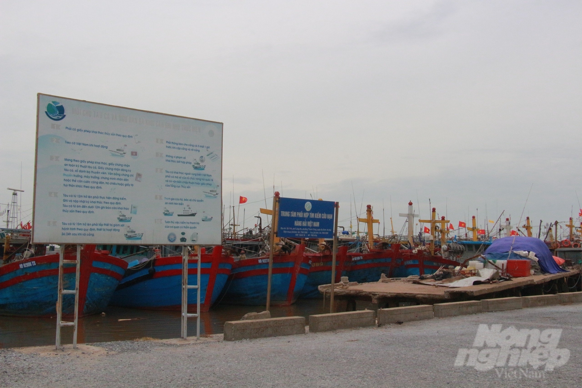 Nam Dinh has installed the Vessel Monitoring System for most of the fishermen's fishing vessels in the province. Photo: Mai Chien.