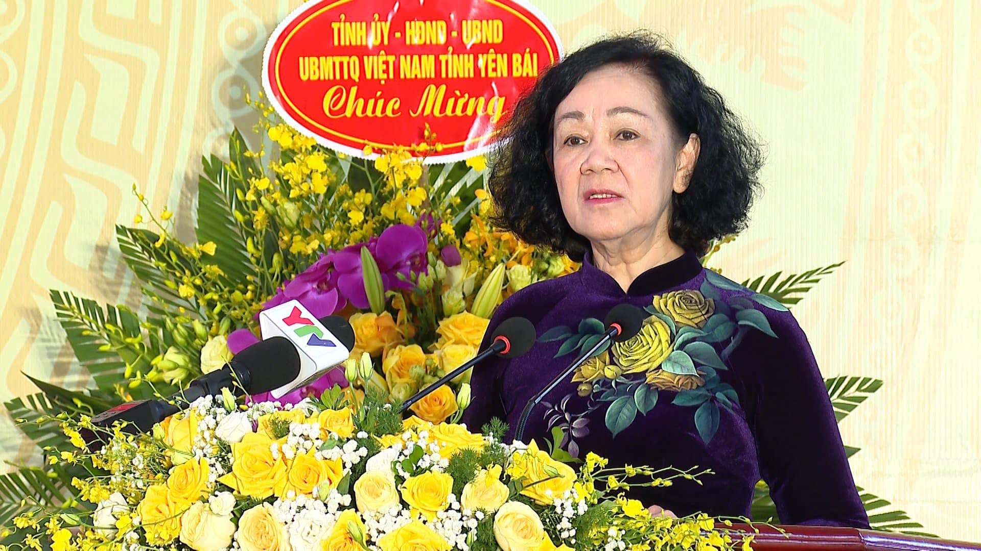 Bà Trương Thị Mai - Ủy viên Bộ Chính trị, Thường trực Ban Bí thư, Trưởng ban Tổ chức Trung ương phát biểu tại lễ khai giảng năm học mới. Ảnh: Hùng Khang.