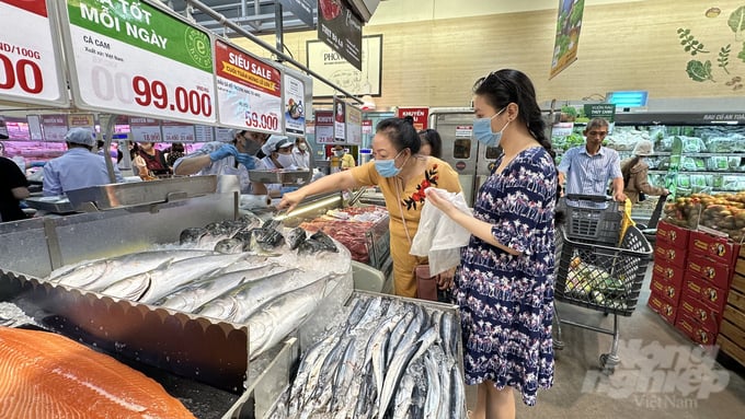 Các siêu thị tung ra nhiều ưu đãi kích cầu mua sắm nhân kỳ nghỉ lễ ngày 2/9.