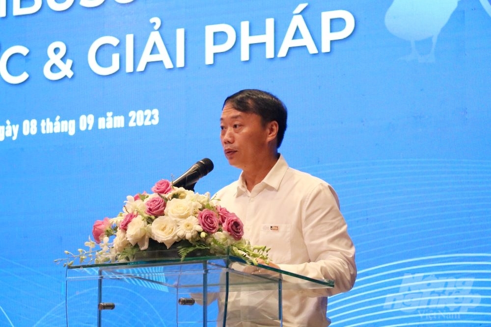Mr. Le Trong Dam, Deputy Editor-in-Chief of Vietnam Agriculture Newspaper, hopes that through the workshop, domestic businesses and duck farmers will have access to new technology to proactively apply biosecurity in livestock farming. Photo: Phuong Thao.