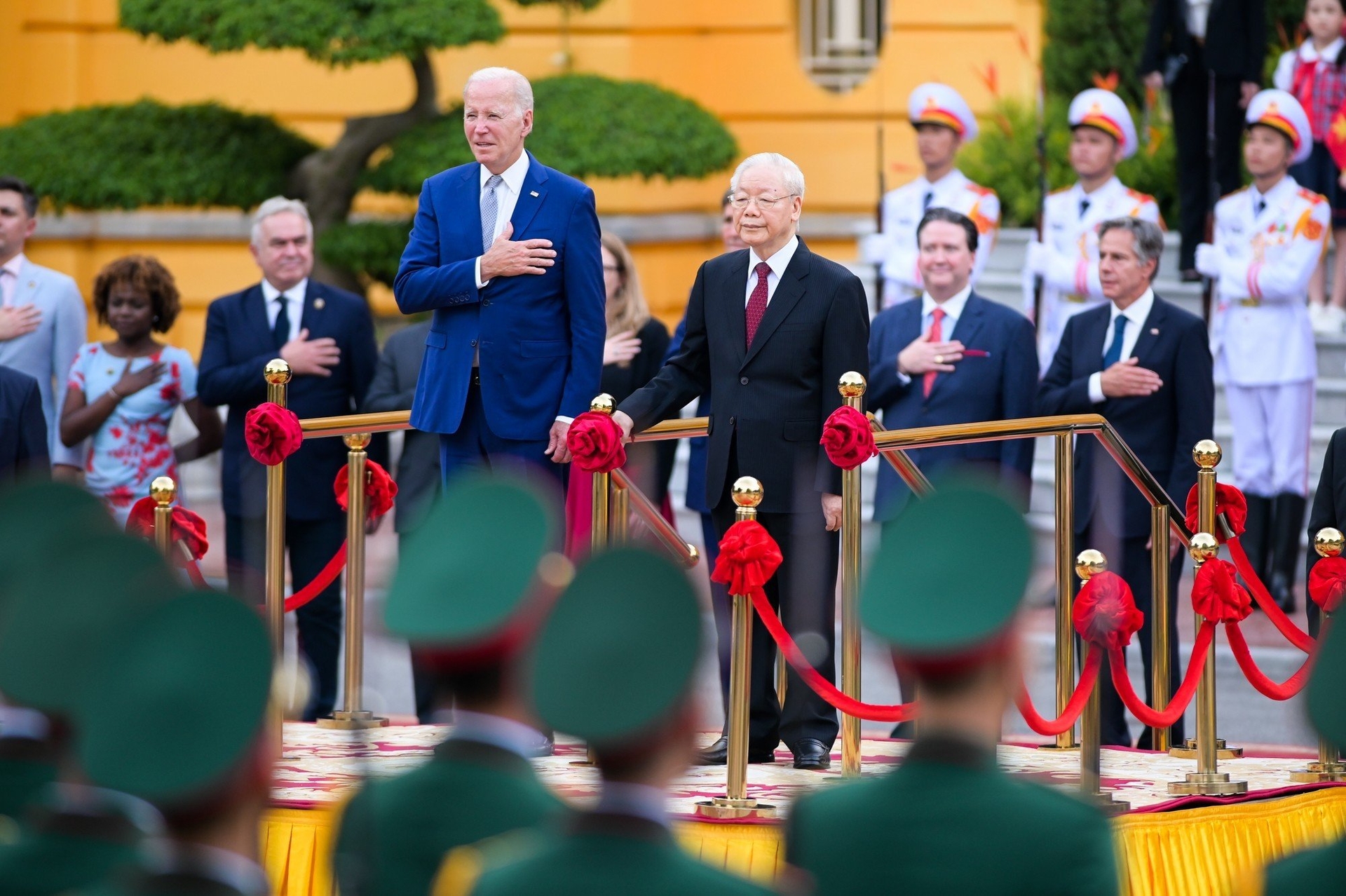 Nhận lời mời của Tổng Bí thư Nguyễn Phú Trọng, Tổng thống Hoa Kỳ Joe Biden thực hiện chuyến thăm cấp Nhà nước tới Việt Nam từ ngày 10 - 11/9/2023. Ảnh: Tùng Đinh.