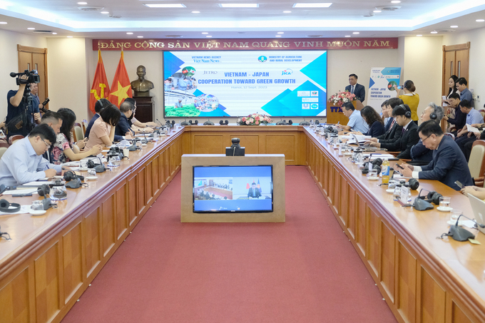 Workshop with the theme 'Vietnam - Japan Cooperation Towards Green Growth' on the morning of September 12. Photo: Tung Dinh.