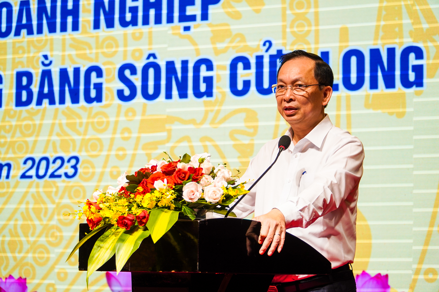 Phó Thống đốc Thường trực Ngân hàng Nhà nước Việt Nam Đào Minh Tú yêu cầu các ngân hàng nghiêm túc, linh hoạt trong hoạt động cho vay vốn, gắn với mùa vụ sản xuất, tạo điều kiện cho doanh nghiệp. Ảnh: Kim Anh.