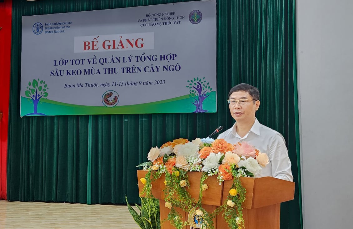Ông Nguyễn Quý Dương, Phó Cục trưởng Cục Bảo vệ thực vật phát biểu bế mạc lớp đào tạo. Ảnh: Quang Yên.