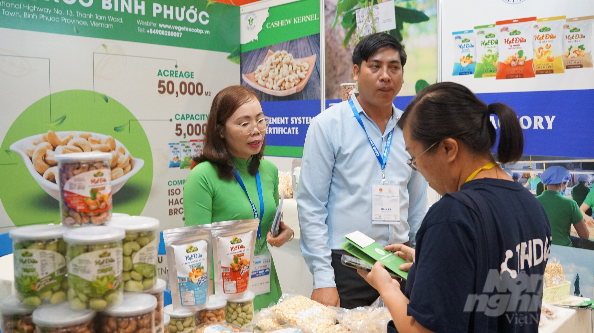 Binh Phuoc province showcases a wide array of its distinctive agricultural products at various domestic and international trade fairs and exhibitions. Photo: Nguyen Thuy.