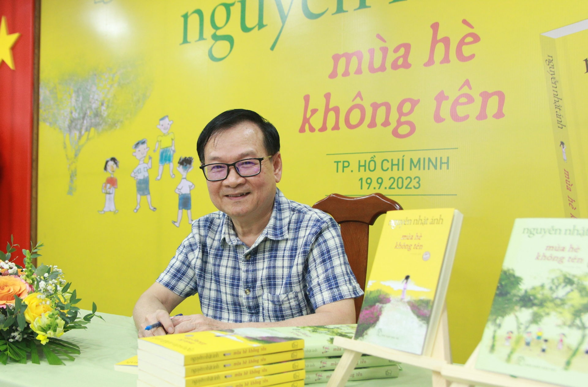 Nhà văn Nguyễn Nhật Ánh vẫn ăn khách ở tuổi 68.