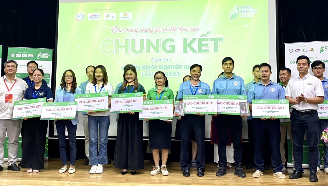 15 Semi-finalist 2 projects continued into the final round of the 9th contest Green Startup Project. Photo: Tran Quynh.