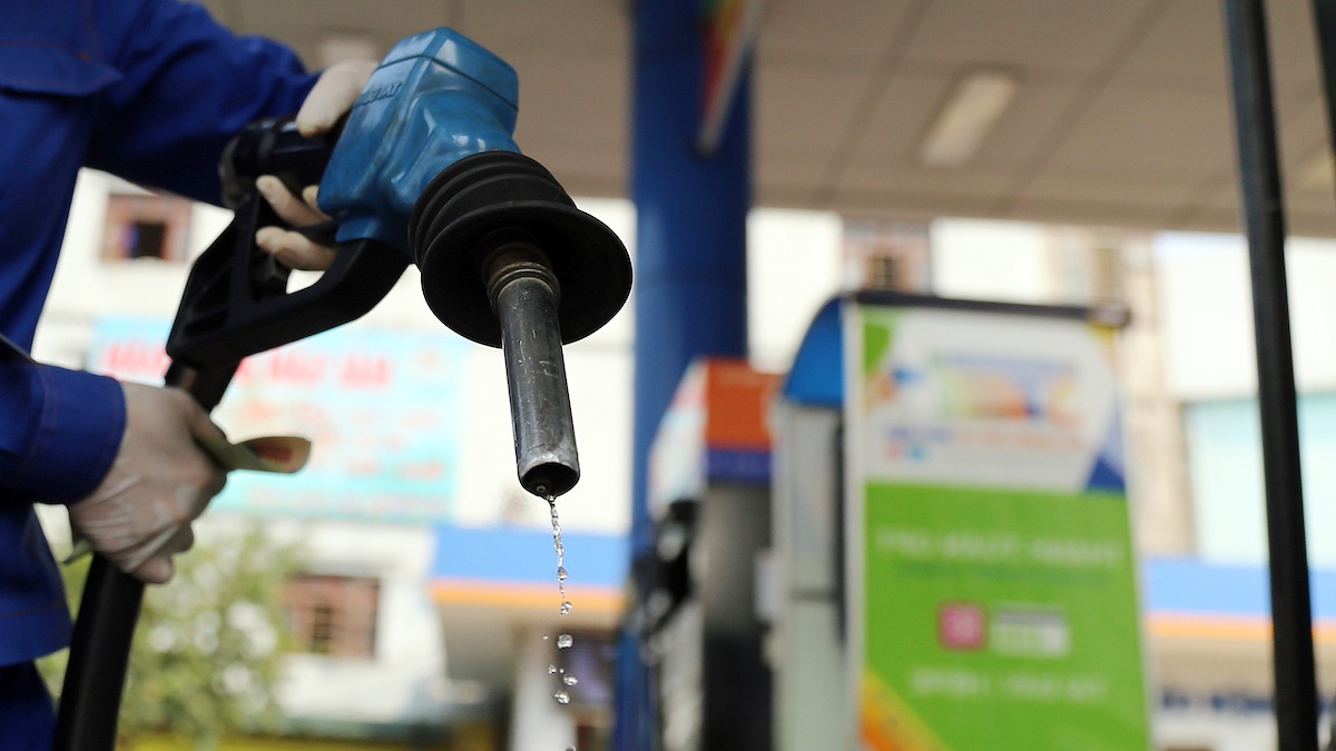 Giá xăng dầu hôm nay 21/9 ở trong nước tăng mạnh sau phiên điều chỉnh