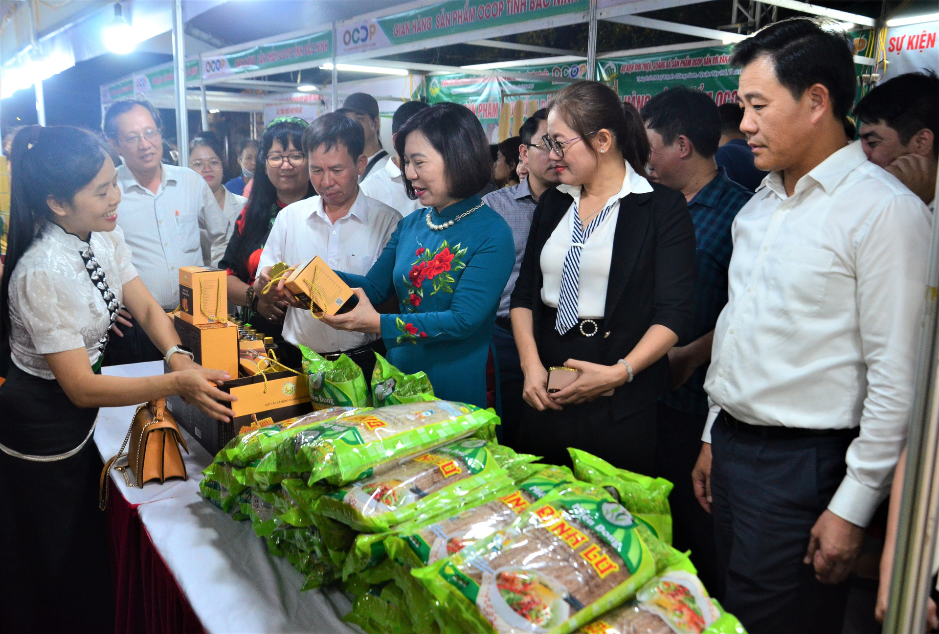 Nông sản miền núi phía Bắc. Ảnh: Dương Đình Tường.