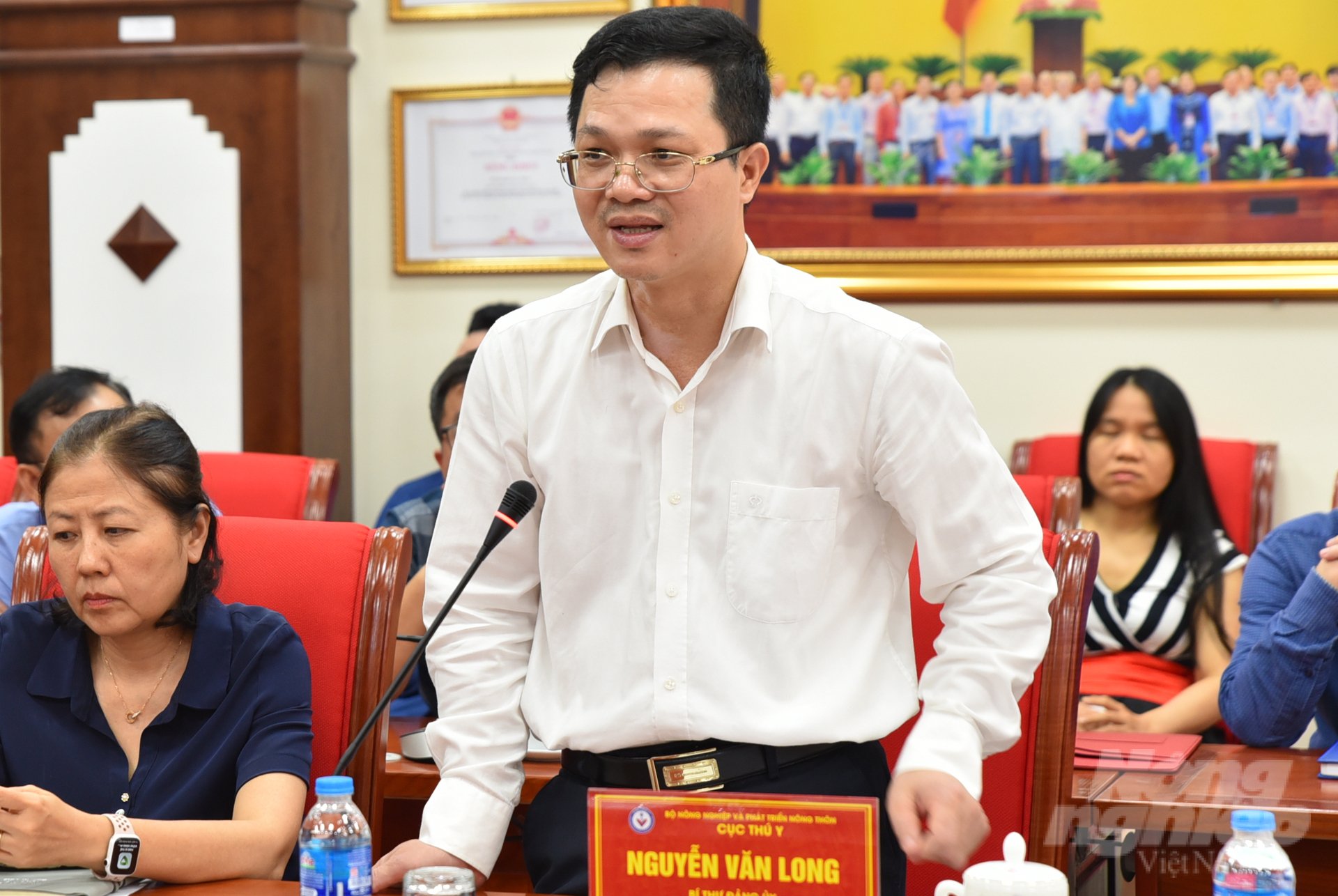 Ông Nguyễn Văn Long, Cục trưởng Cục Thú y gợi mở các giải pháp triển kết quy chế phối hợp. Ảnh: Phương Thảo.