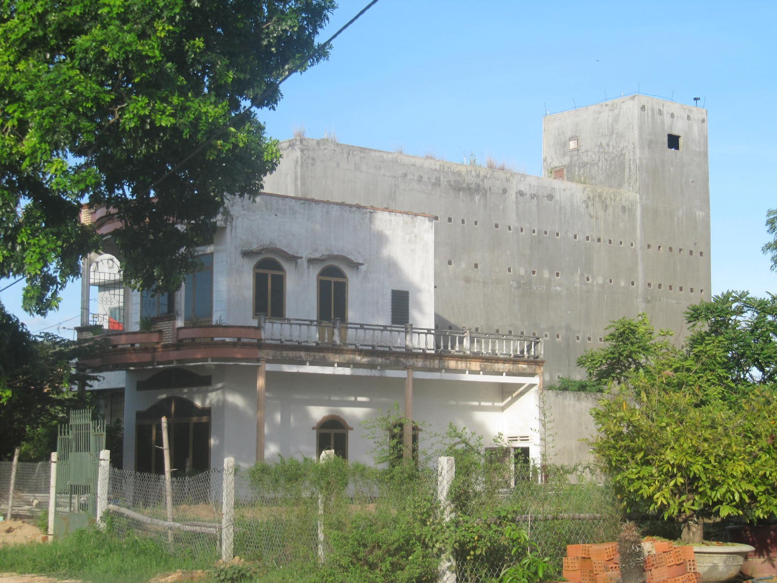 A human and swiftlet cohabitation model in Binh Dinh province. Photo: V.D.T.