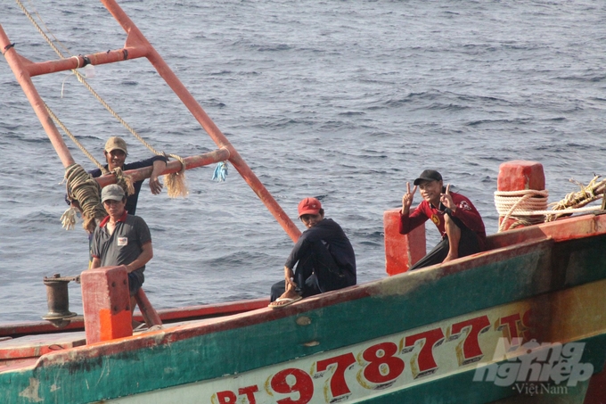 Ngư dân bám biển trên Vùng biển Tây Nam bộ.