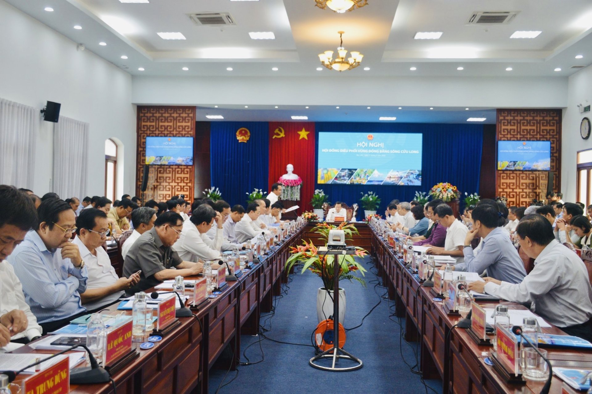 Ngày 27/9, tại tỉnh Bạc Liêu, Phó Thủ tướng Chính phủ Lê Minh Khái đã chủ trì hội nghị 'Hội đồng điều phối vùng Đồng bằng Sông Cửu Long'. Ảnh: Trọng Linh.
