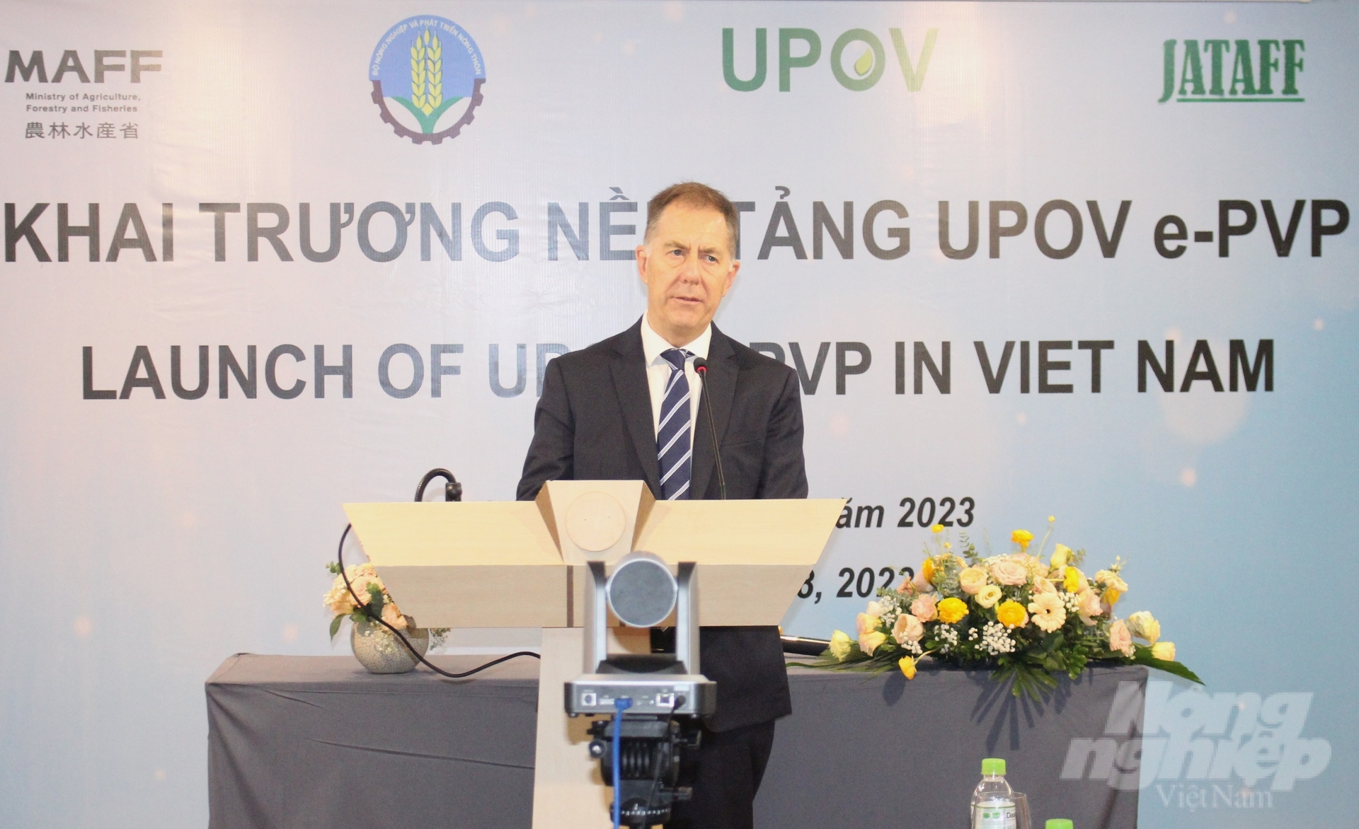 Ông Peter Button, Phó Tổng thư ký UPOV đánh giá cao cách tiếp cận thực hiện bảo hộ giống cây trồng của Việt Nam. Ảnh: Trung Quân.