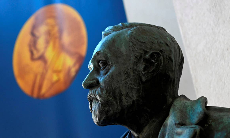 Tượng của Alfred Nobel, nhà phát minh kiêm doanh nhân Thụy Điển. Ảnh: AFP.