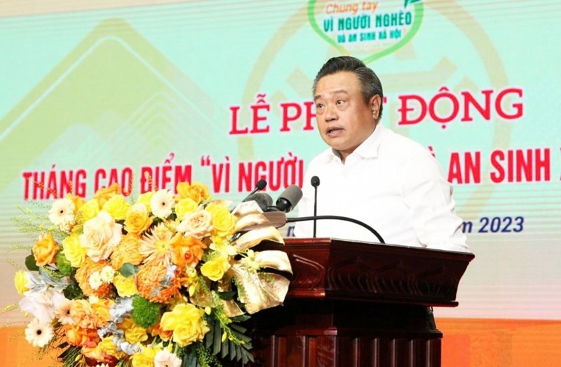Chủ tịch UBND TP Hà Nội Trần Sỹ Thanh phát động Tháng cao điểm ''Vì người nghèo'' và an sinh xã hội TP Hà Nội năm 2023. 