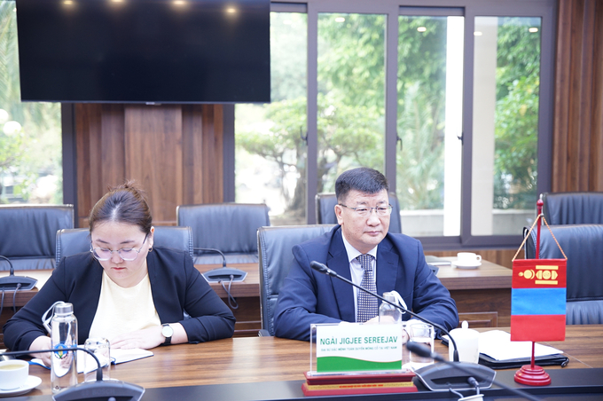 Đại sứ Đặc mệnh toàn quyền Mông Cổ tại Việt Nam Jigjee Sereejav cho biết phía Mông Cổ cũng mong muốn mở rộng hợp tác giữa hai nước trong tất cả các lĩnh vực, đặc biệt trong lĩnh vực nông nghiệp. Ảnh: Linh Linh.