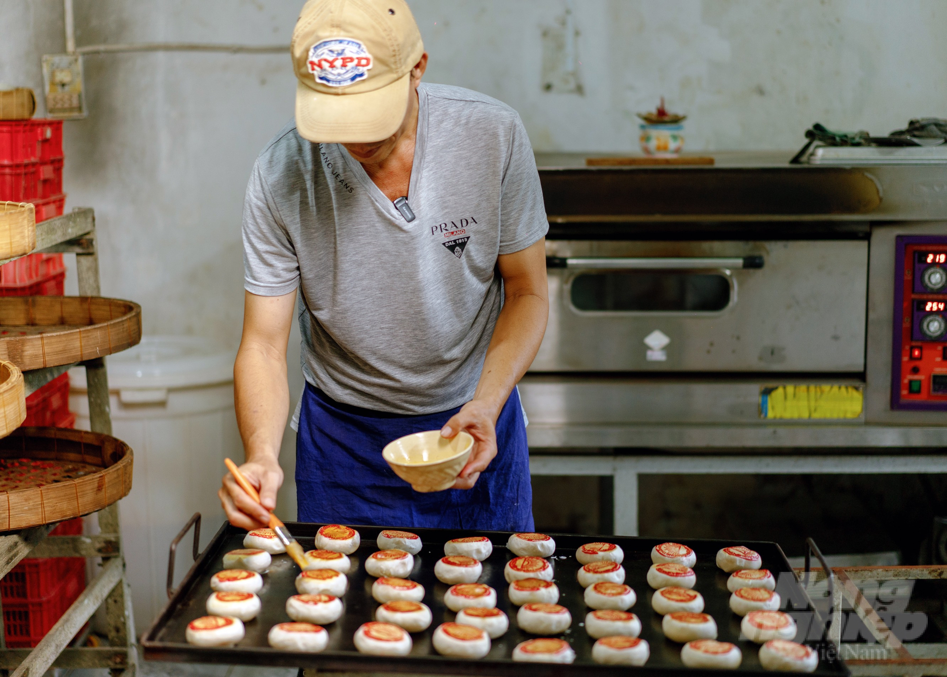 Pia cake-making profession has been formed and developed for nearly 100 years in Chau Thanh district, Soc Trang province. Photo: Kim Anh.