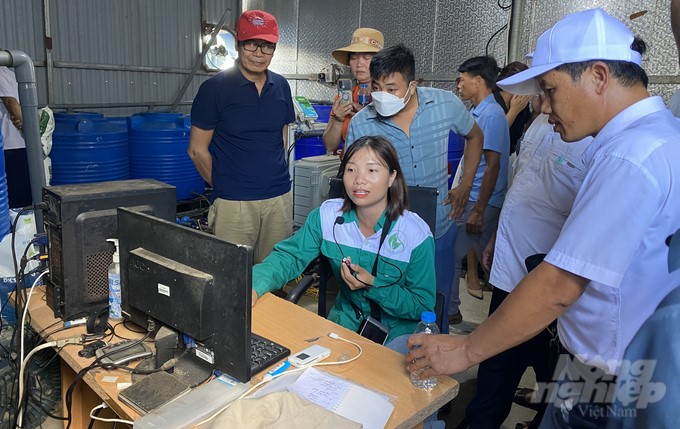 The young force is an important factor in the application of science and technology to serve VAC economic development, so there need to be appropriate human resource investment policies and mechanisms. Photo: Lam Hung.