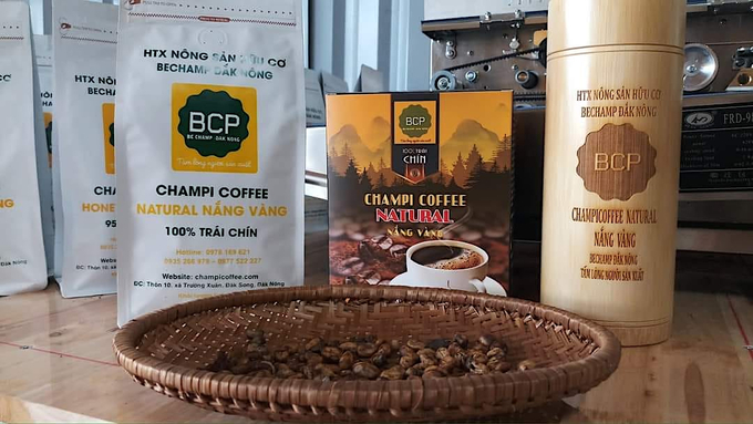 Sản phẩm cà phê hữu cơ Champi Nắng vàng của HTX Bechamp có giá  300.000 đồng/kg. Ảnh: Bechamp.