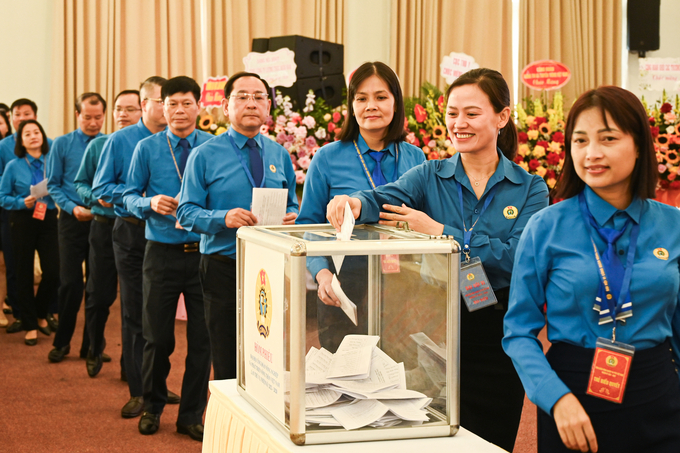 Đại hội Công đoàn ngành NN-PTNT đã tiến hành bầu cử Ban Chấp hành Công đoàn NN-PTNT Việt Nam khóa VI, nhiệm kỳ 2023 - 2028. Ảnh: Quỳnh Chi.