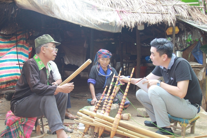 For the Mong people, the Mong flute is the king of all flutes. Photo: Thanh Tien.