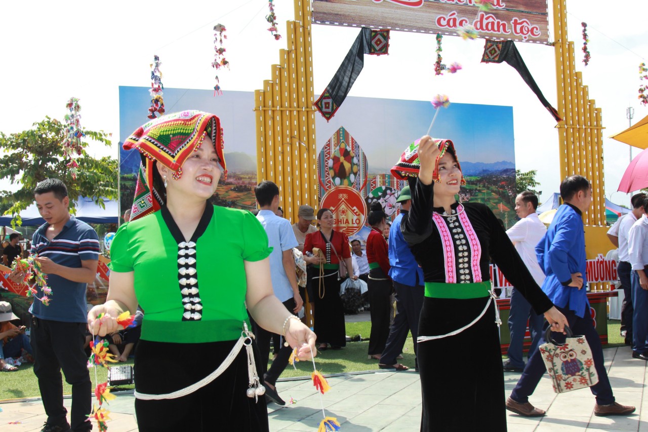 Thai people in Muong Lo. Photo: Thanh Tien.