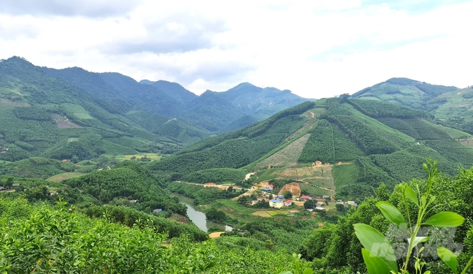 Xã Văn Lăng đang nỗ lực về đích nông thôn mới trong năm 2024. Ảnh: Đào Thanh.