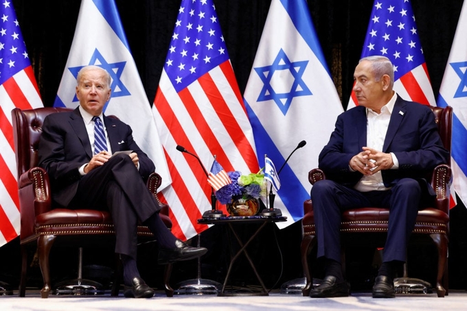 Tổng thống Mỹ Joe Biden và Thủ tướng Israel Benjamin Netanyahu họp tại Tel Aviv hôm 18/10. Ảnh: Reuters.