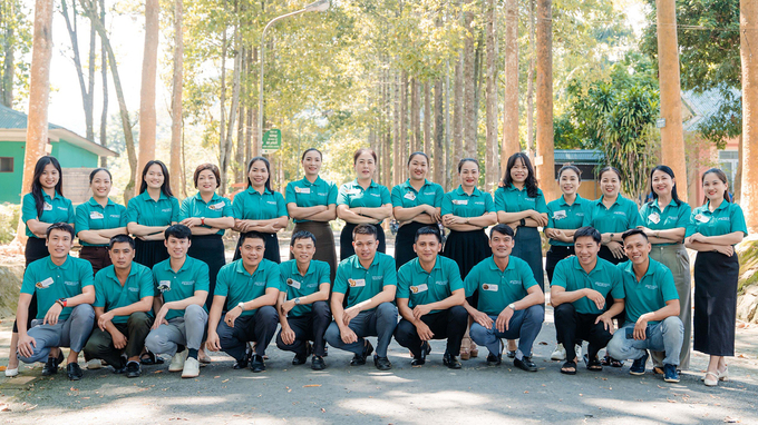 Những thành viên của nhóm nòng cốt bảo vệ rừng Pù Mát. Ảnh: Việt Khánh.