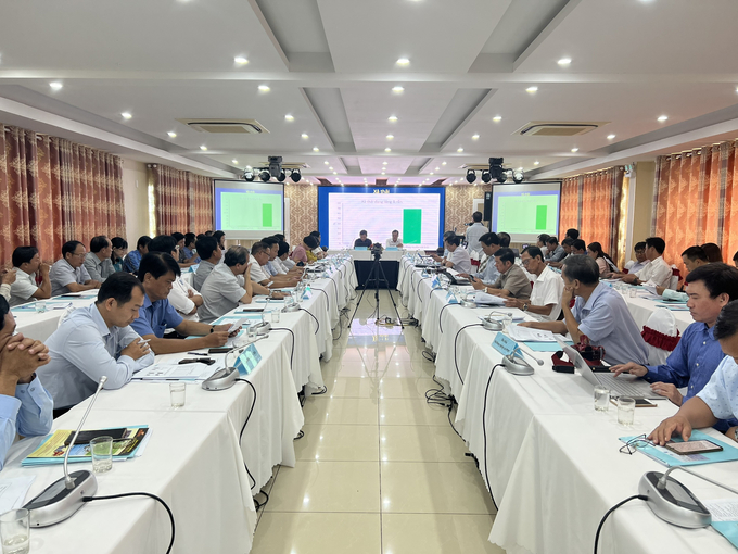 Hội nghị phát triển ngành hàng tôm ít phát thải và bền vững ở Việt Nam do Bộ NN-PTNT và Chương trình phát triển Liên hợp quốc (UNDP) phối hợp tổ chức. Ảnh: Trọng Linh.