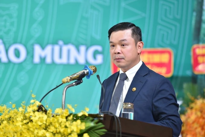 Mr. Do Huu Huy, Vice Chairman of the State Capital Management Committee for State-owned Enterprises, delivered a speech at the commemoration ceremony. Photo: Hong Thuy.