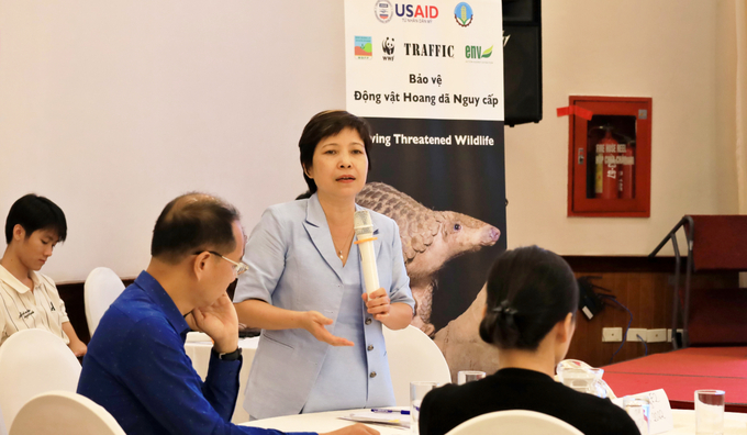 Mrs. Tran Thi Nam Ha, Deputy Director of the Central Saving Threatened Wildlife Project Management Board, spoke at the meeting. Photo: Phuong Thao.