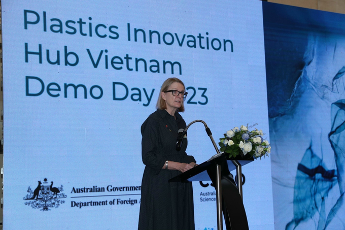 Ms. Sarah Hooper, Australian Consul General in HCMC delivered the opening speech at the event.