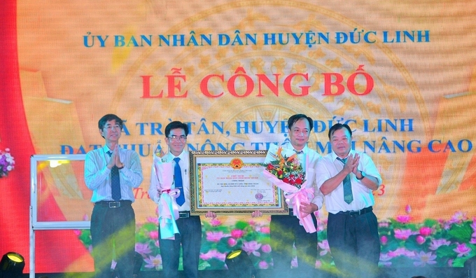 Xã Trà Tân được vinh dự về đích nông thôn mới nâng cao đầu tiên của tỉnh Bình Thuận. Ảnh: KS.