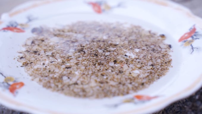 Nam Dinh province is considered a key supplier of clam seeds, meeting not only local demand but also providing for neighboring provinces. Photo: Quang Dung.