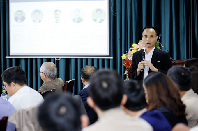 Ông Đoàn Đình Bính, Phó Tổng giám đốc Protus tại Việt Nam, giới thiệu về nghiệp vụ hoạt động kinh doanh của tập đoàn trong lĩnh vực nông nghiệp. Ảnh: Quang Yên.