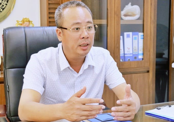 Director of Amavet Veterinary Medicine Business Joint Stock Company Nguyen Van Bach: Identifying the circulating virus type and choosing the appropriate vaccine play the most important role in eradicating FMD. Photo: Phuong Thao.