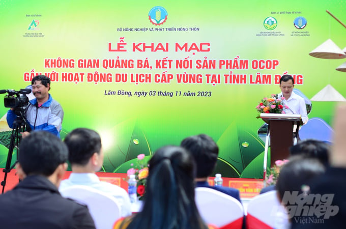 Không gian quảng bá, kết nối sản phẩm OCOP gắn với hoạt động du lịch cấp vùng được tổ chức tại TP Đà Lạt, tỉnh Lâm Đồng. Ảnh: Minh Hậu.