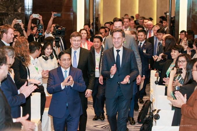 Thủ tướng Phạm Minh Chính đón tiếp Thủ tướng Hà Lan Mark Rutte cùng 23 công ty và tổ chức trong lĩnh vực công nghệ cao và số hóa.