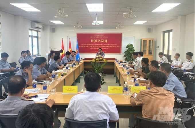 The conference for solutions to enhance the effectiveness of patrols, inspections, controls, and enforcement of fisheries laws on anti-IUU fishing in the Southwest coastal region saw the participation of various local governments. Photo: Trung Chanh.