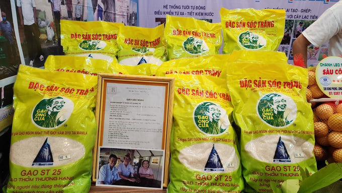 The ST24 and ST25 rice varieties in Soc Trang province have been recognized as the best-tasting rice in the world, contributing to enhancing their value in the international market. Photo: Kim Anh.