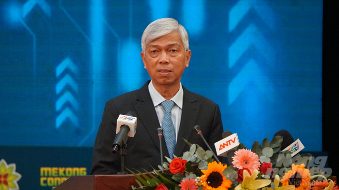 Phó Chủ tịch UBND TP.HCM Võ Văn Hoan phát biểu tại Diễn đàn . Ảnh: Nguyễn Thủy.