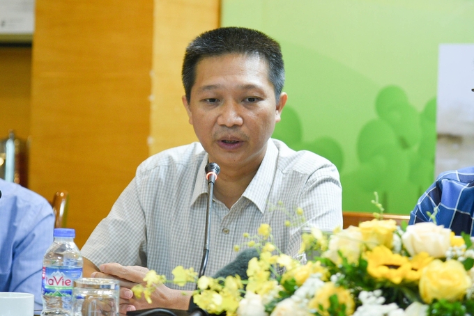 Nguyen Quang Hieu, Director of External Relations (De Heus Vietnam Co., Ltd), believes that Vietnam's livestock production is facing two big challenges, which are price and disease. Photo: TQ.